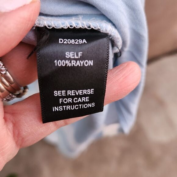 Aakaa blue amd white floor length toe dye duster - Picture 3 of 9